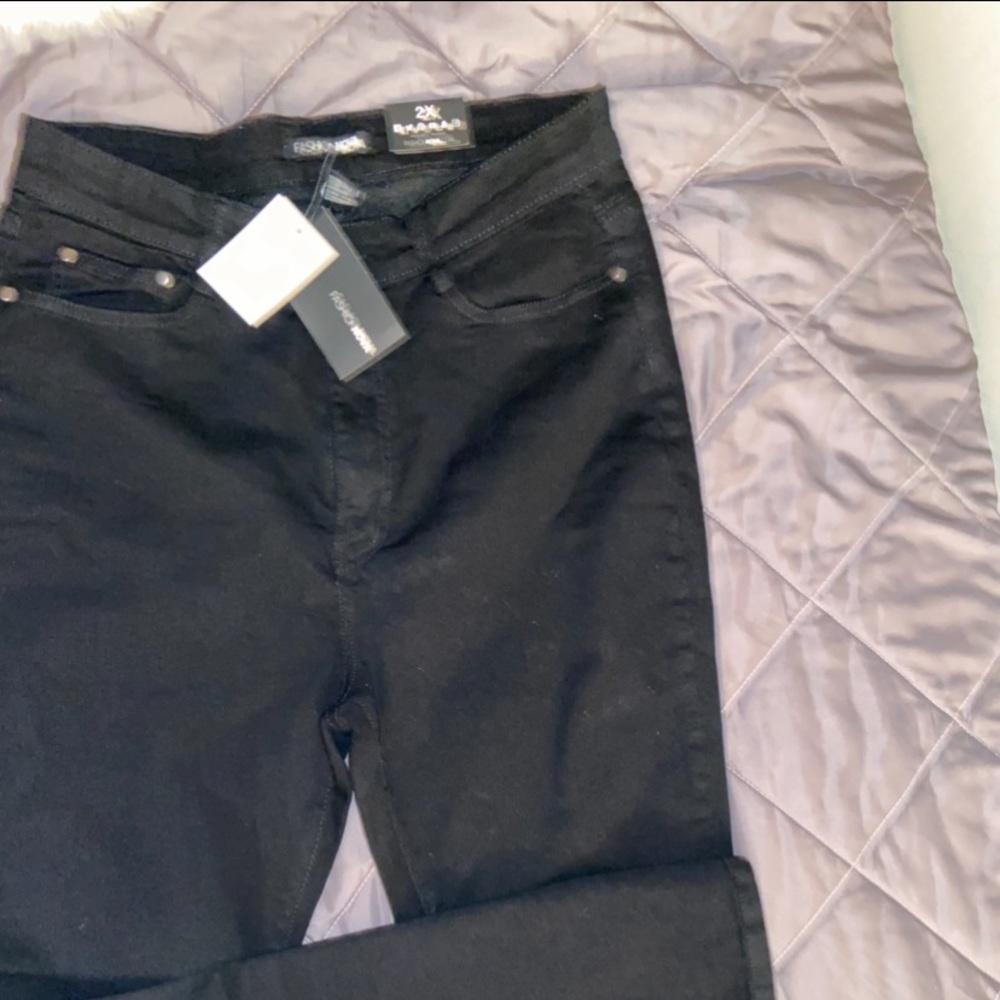 Size 2x Fashion Nova Skinny Jeans